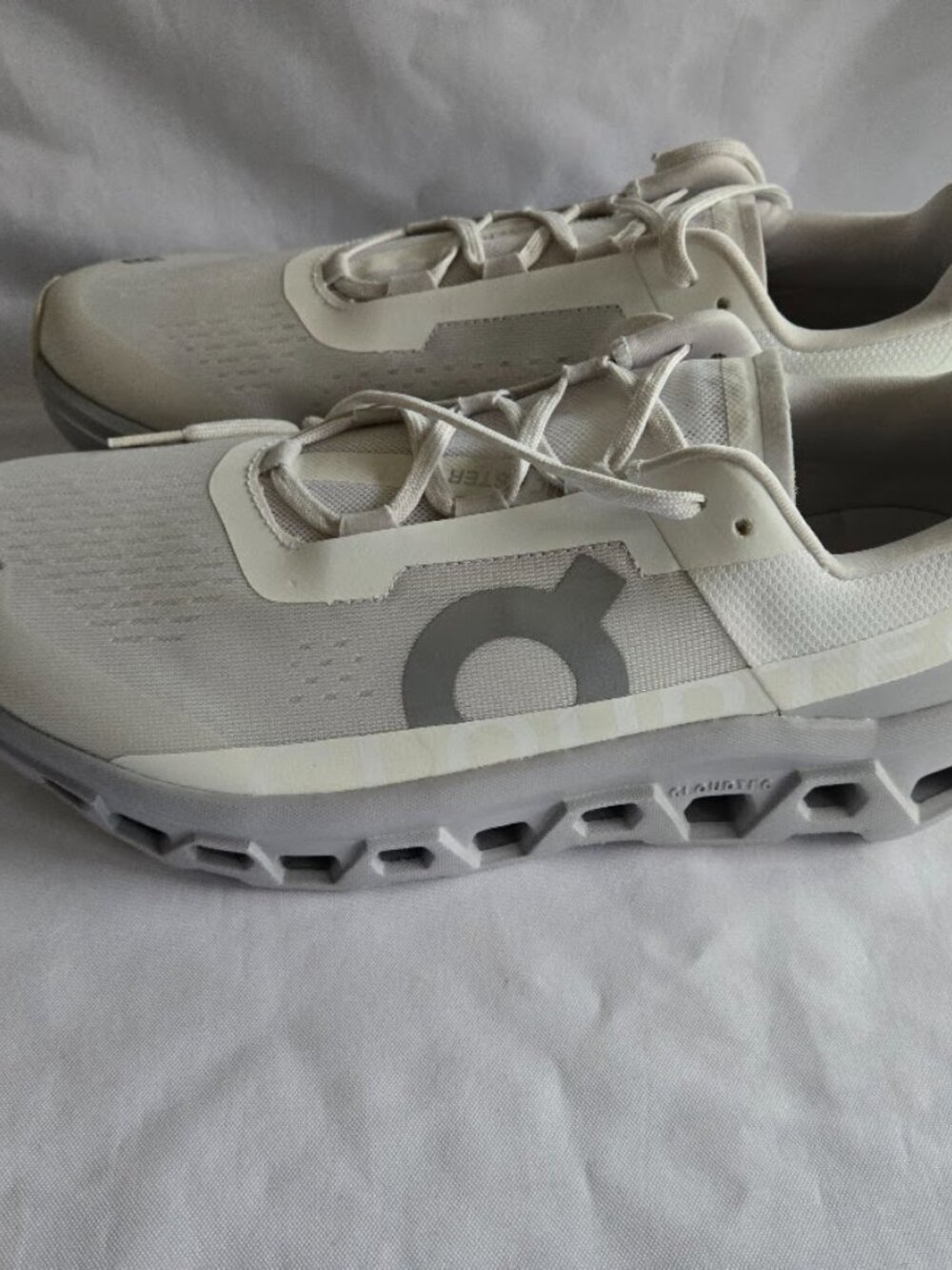 On Cloudmonster Mens Running Shoe Sneakers - White Glacier - Mens 11.5 M NEW - Picture 2 of 6